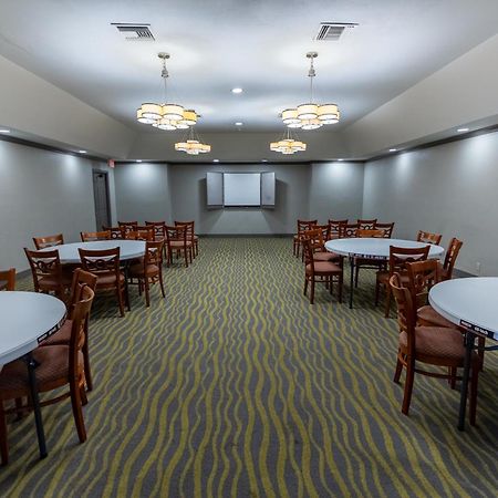 Red Roof Inn & Suites Irving - Dfw Airport South Eksteriør billede