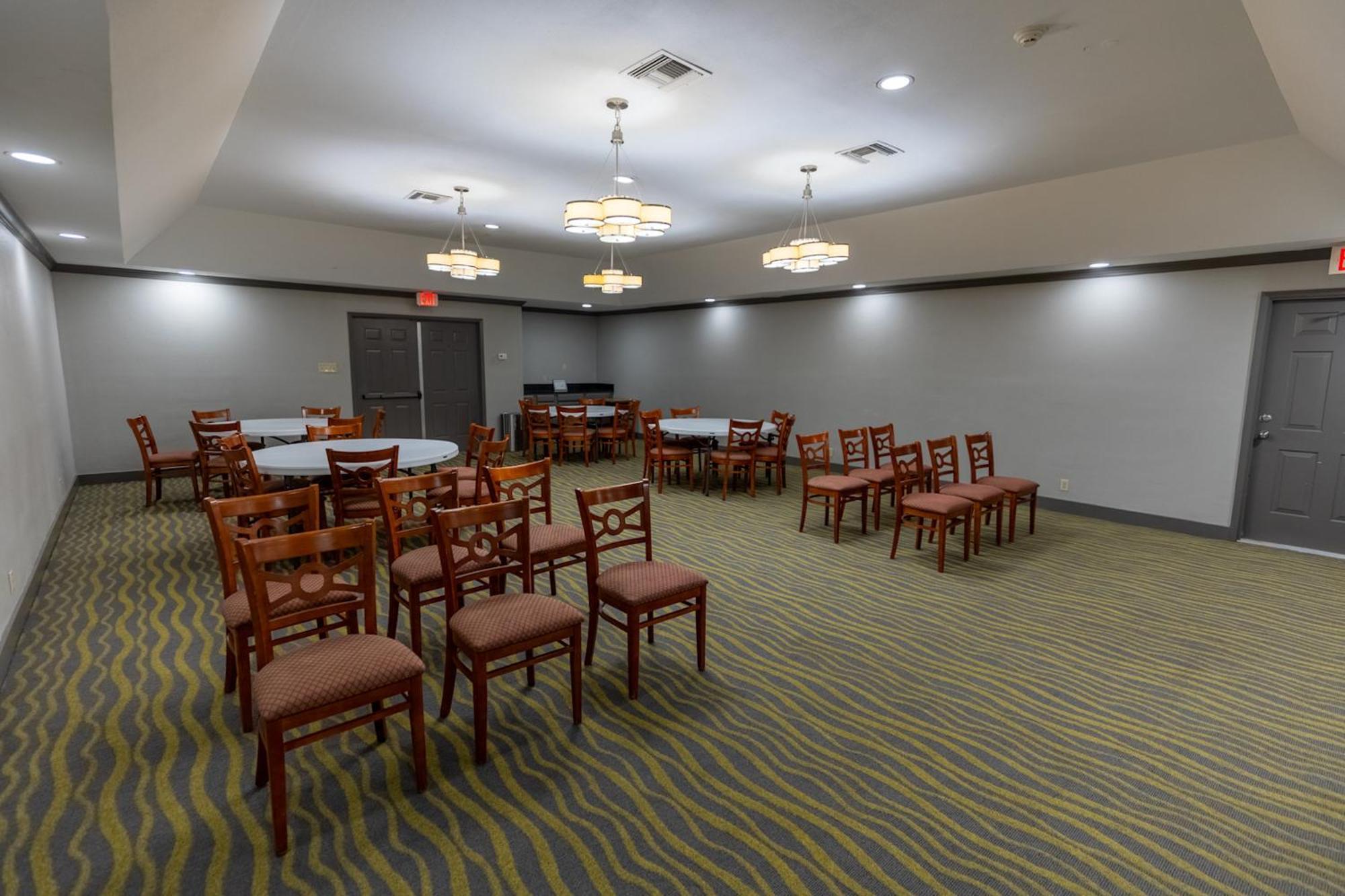 Red Roof Inn & Suites Irving - Dfw Airport South Eksteriør billede